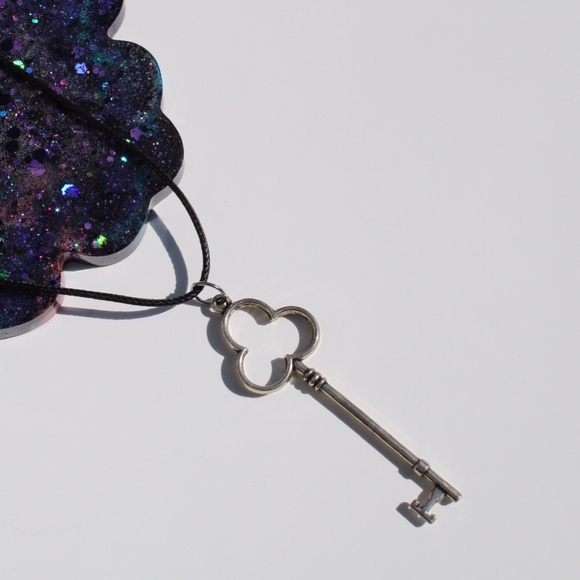 Key Necklace - Picture 1 of 4